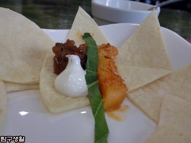 꼬꼬닭떡볶이 이미지