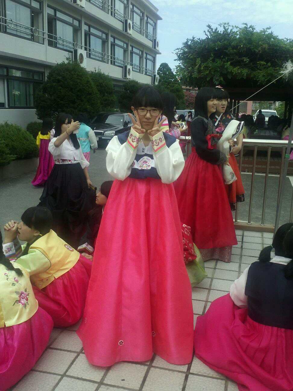 이지현한복 이미지