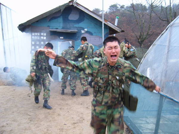 군입대하고 가장 많이 우는 순간... | 인스티즈