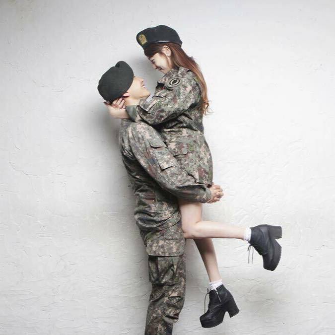 군대 기다려준 여자친구가 받은 선물.jpg | 인스티즈
