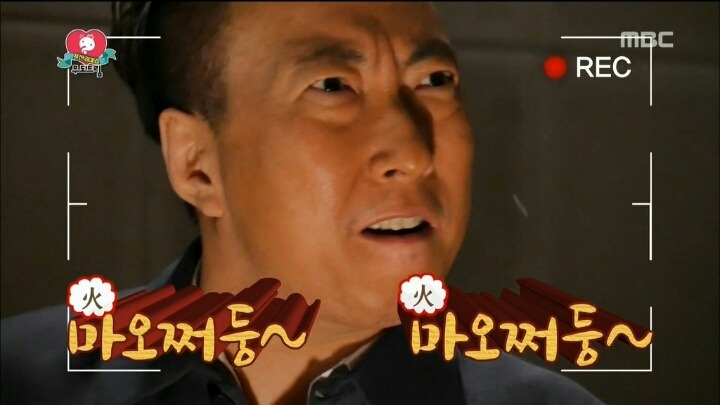 서프라이즈 촬영중 사고치는 유재석.jpg | 인스티즈