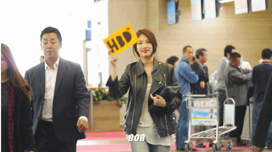 공항 수지.gif | 인스티즈