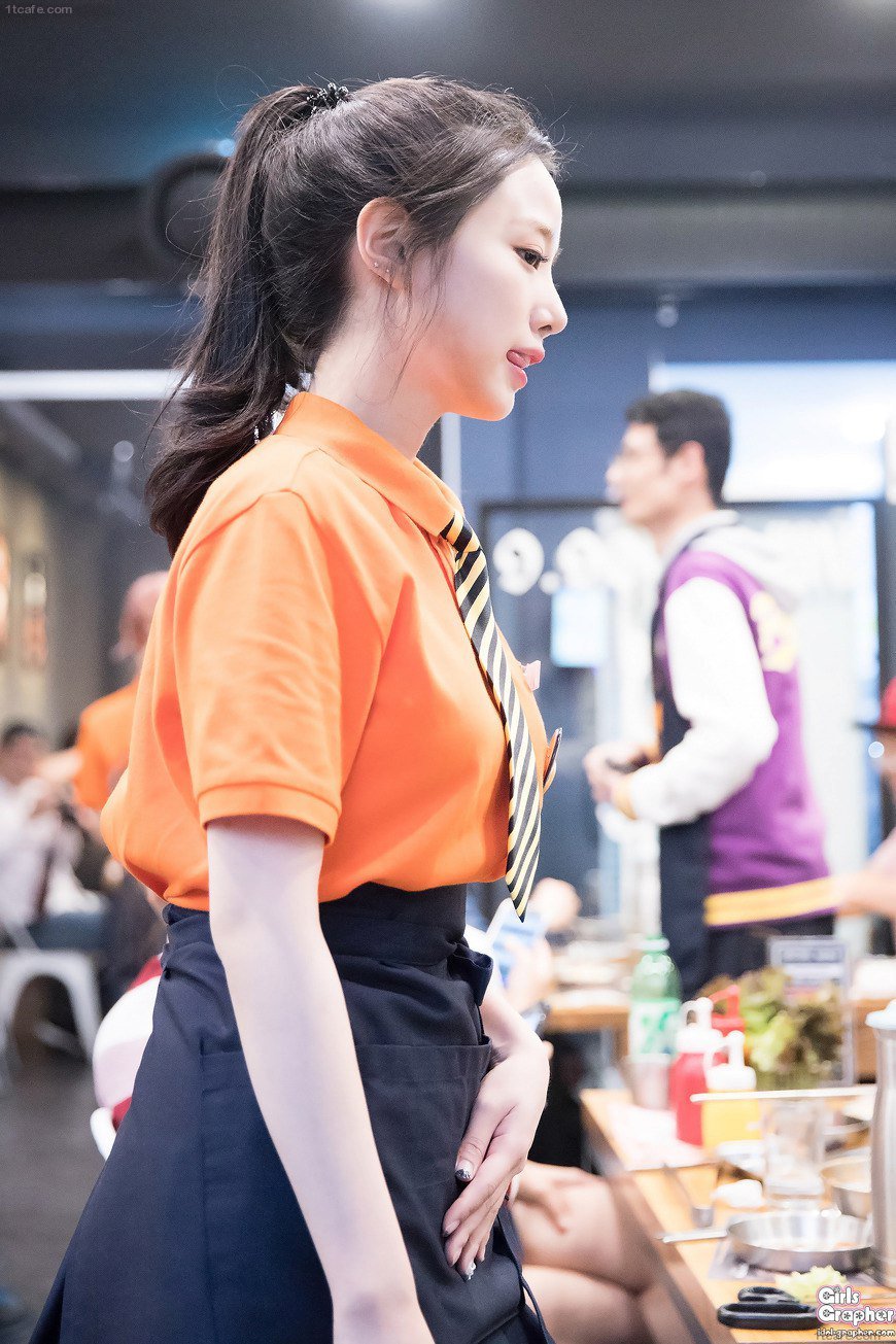 진짜 이쁜 알바생.jpgif | 인스티즈