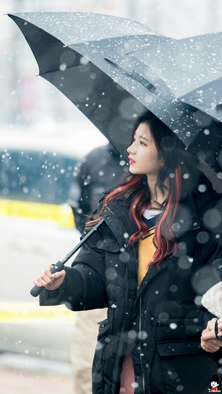 눈오는날에 트와이스 사나 미나 | 인스티즈