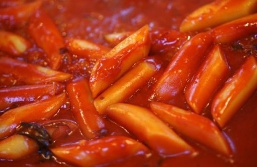 떡볶이 + 튀김 vs 떡볶이 + 순대 vs 떡볶이 + 어묵(국물) (오직 이중에서만 선택해야 한다면??) | 인스티즈