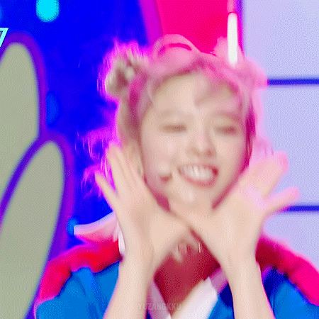 170223 엠카 knock knock 정연이 | 인스티즈