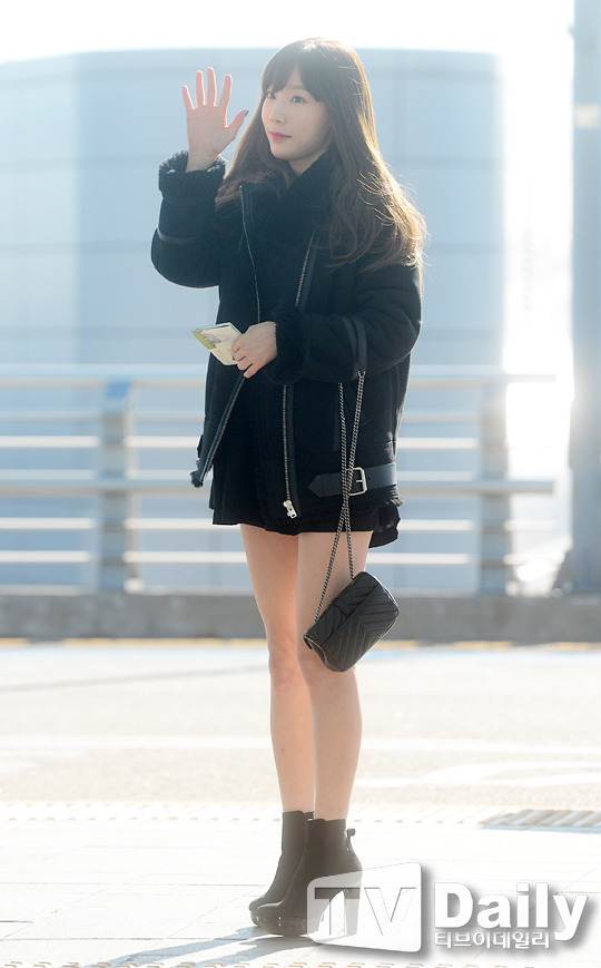 오늘자 소녀시대 태연 | 인스티즈