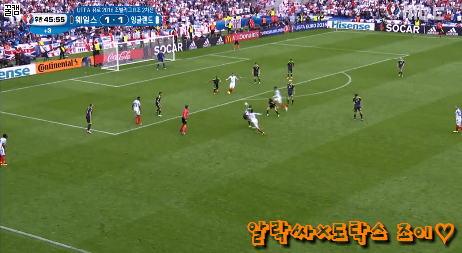 [유로2016] 스터리지 역전골!!!(잉글랜드2:1웨일스).gif | 인스티즈