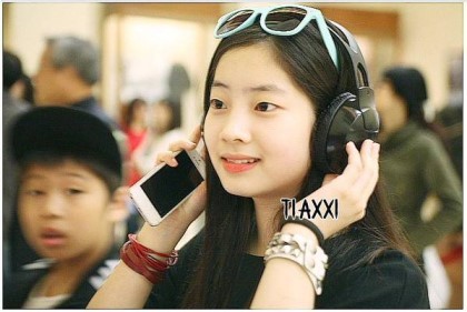 솔직히 트와이스 데뷔하면 그룹내 인기 3손가락 안에 들줄 알았던 멤버 | 인스티즈