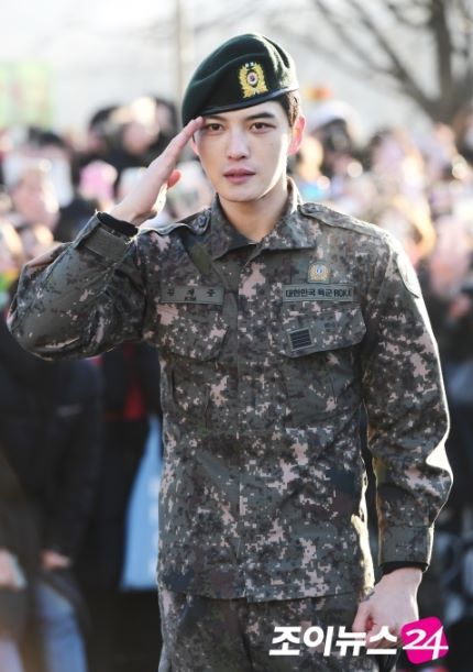김재중 전역 | 인스티즈