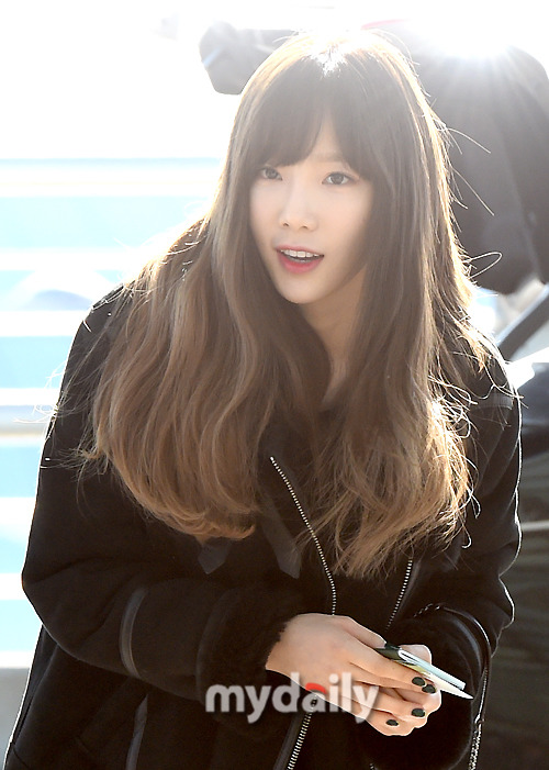 오늘자 소녀시대 태연 | 인스티즈