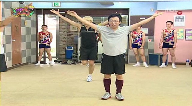 [무한도전] 전진의 스파르타 에어로빅 | 인스티즈