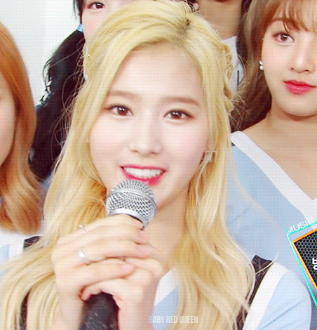 [트와이스] 눈에 별 박은 사나 | 인스티즈