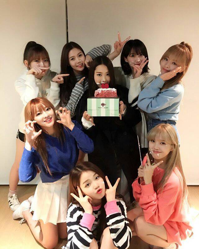 2017년 첫 오마이걸.JPG | 인스티즈