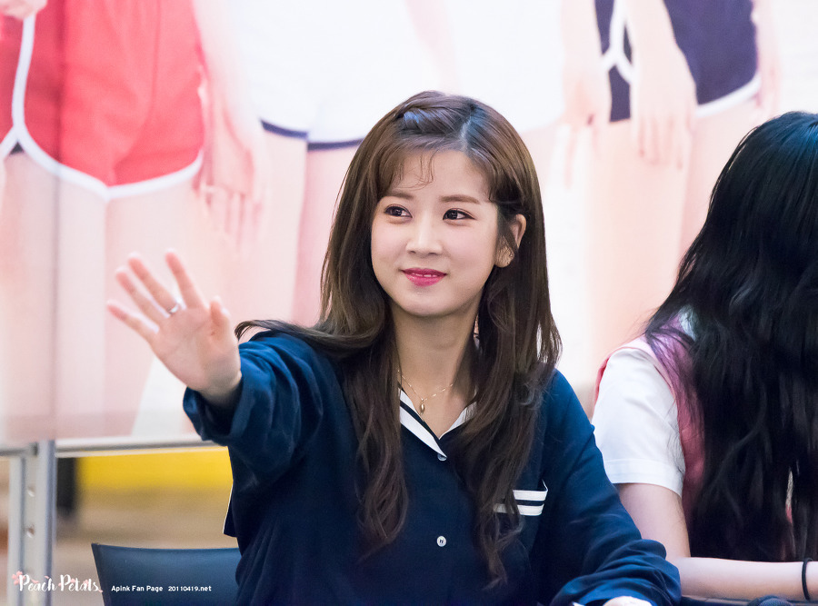 야 박초롱 쩔지않냐♥ | 인스티즈