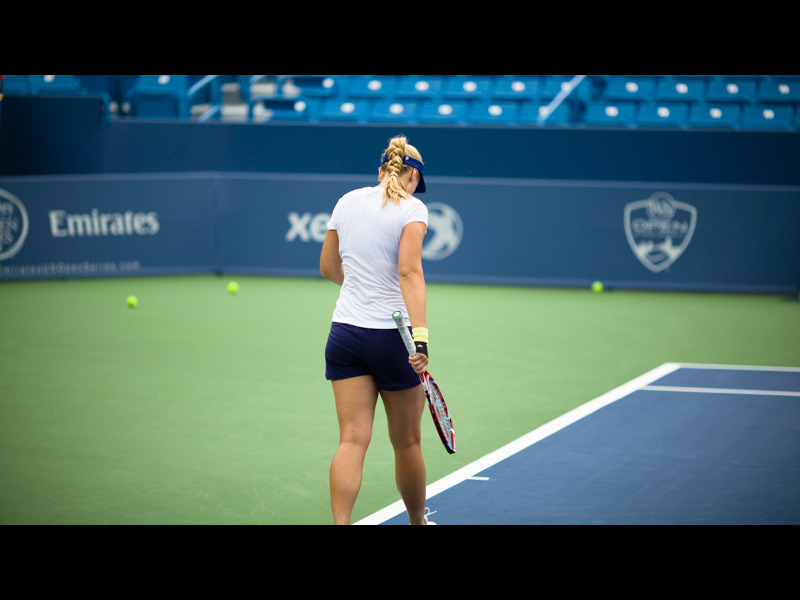 241E4E4A52AF57DC26E964