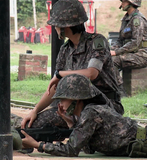 진사 여군 2기에 나왔으면 연예인 훈련병들 다 조져놨을 또다른 1인.jpg | 인스티즈