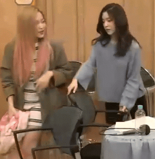 PC방 알바 출신 아이돌.gif | 인스티즈