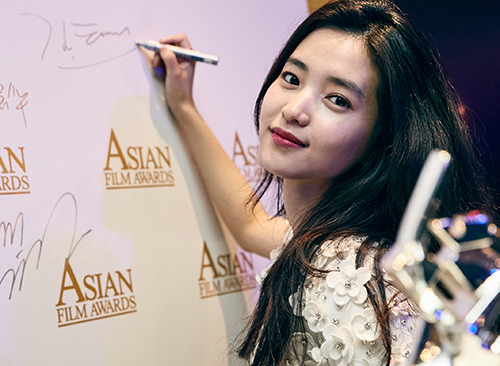 김태리 홍콩.jpgif | 인스티즈