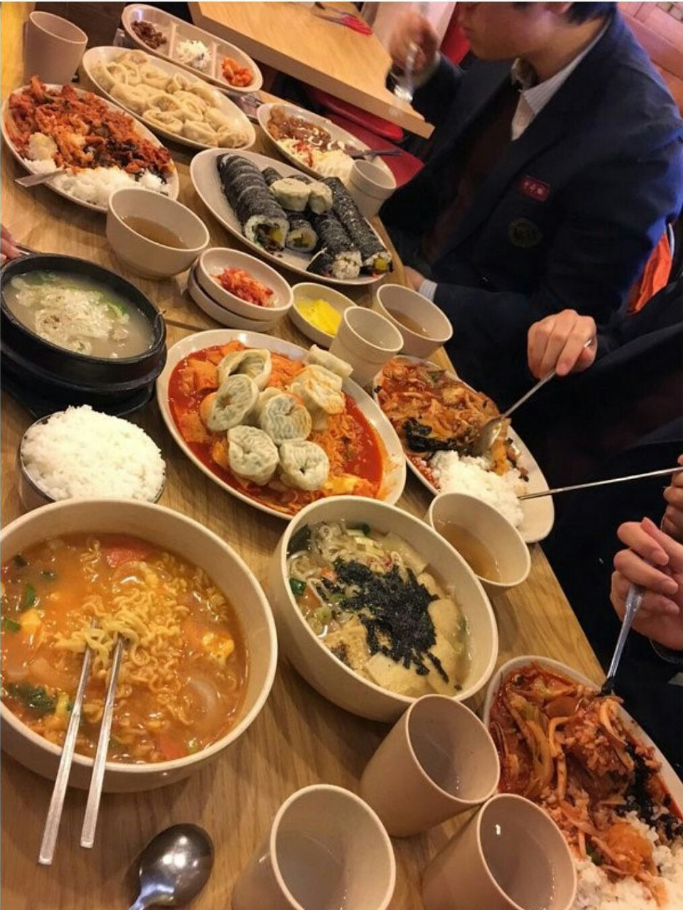 자신포함 4명이서 다 먹을수있다 vs 못먹는다.jpg | 인스티즈