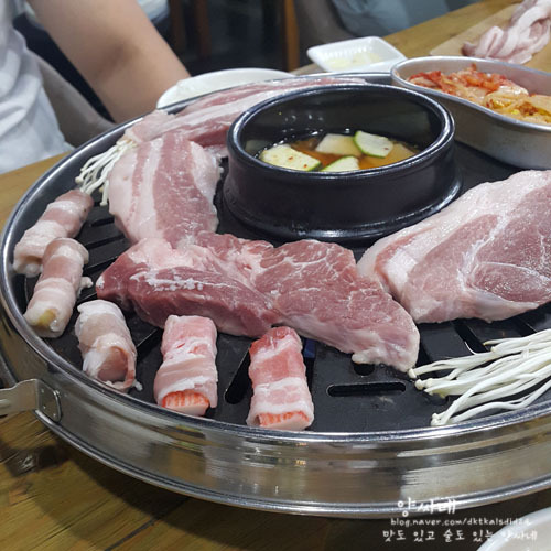고기 먹고 가세요 삼겹살 | 인스티즈