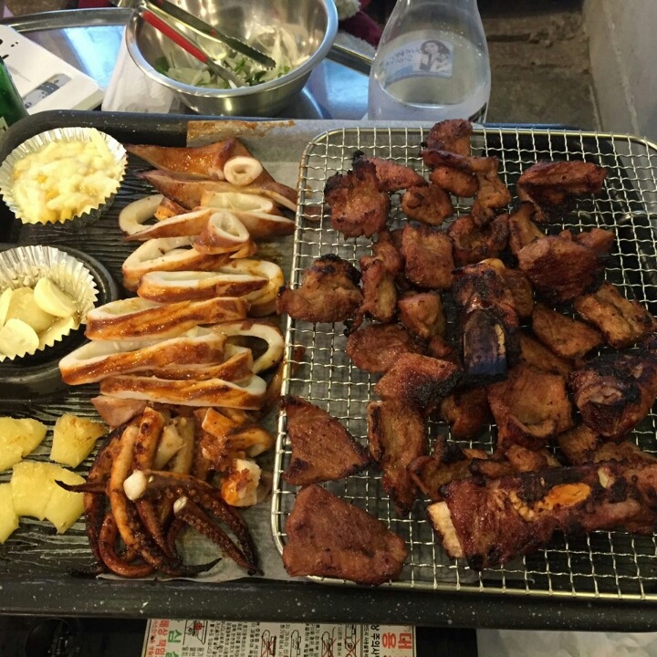 철든돼지 이미지