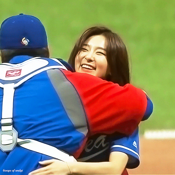 140mb+) 귀여운 슬기 눈웃음.gif | 인스티즈