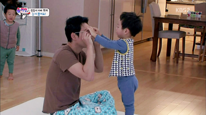 [슈퍼맨이돌아왔다] 이휘재에게 눈 온 세상을 보여주고 싶었던 서언이ㅠㅠㅠ.jpg | 인스티즈