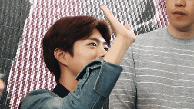 연예인들의 민망한 상황.gif | 인스티즈