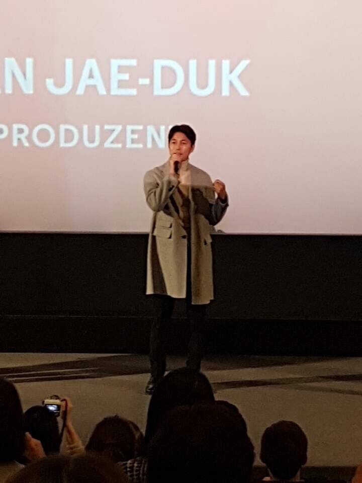 유럽 영화제 다녀온 정우성 .jpg | 인스티즈