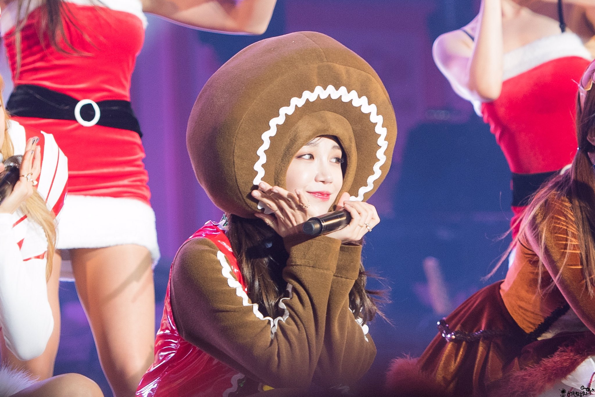 에이핑크의 메인보컬 정은지.jpgif | 인스티즈