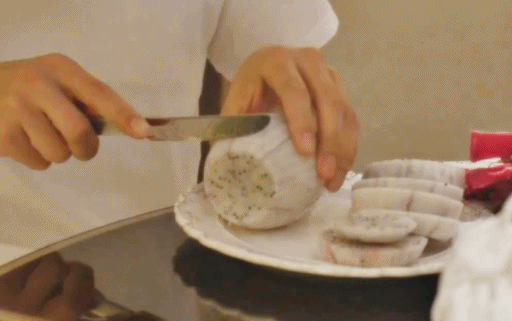 침샘어택 쩔게된다고 많이 거론되는 아이돌 먹방모음.gif | 인스티즈