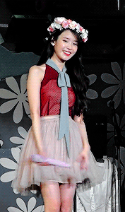 아이유 gifs | 인스티즈