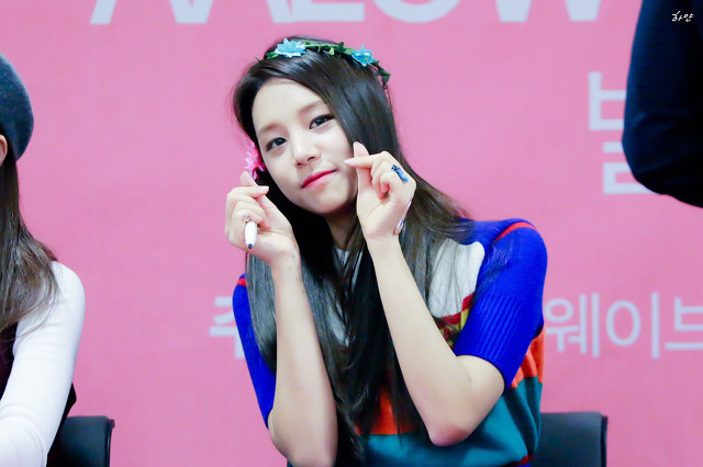 걸그룹 라붐에서 반전매력을 맡고 있는 솔빈.jpgif | 인스티즈