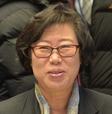 이제야 이해가는 사퇴한 그분들의 밝은 표정.jpg | 인스티즈