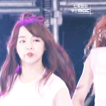 최근들어 살이 오른 김세정.gif | 인스티즈