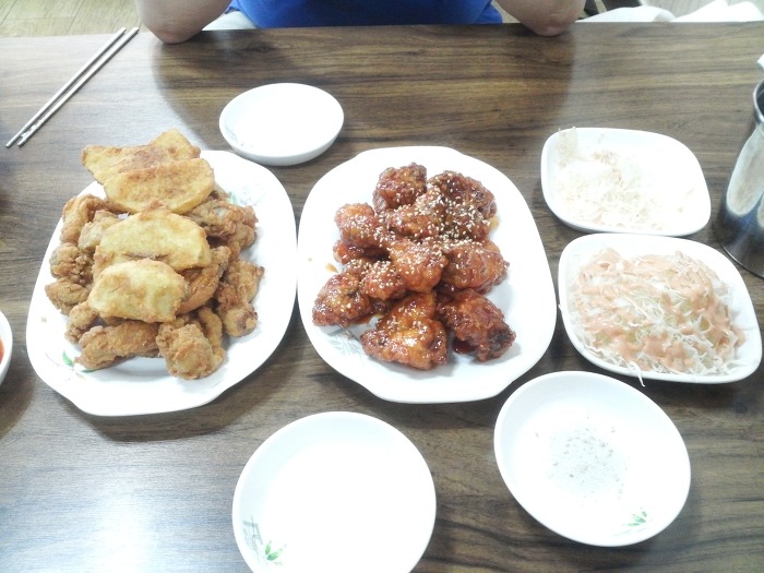 뉴숯불통닭 이미지