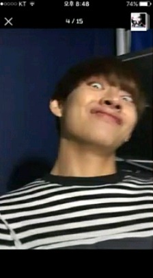 얼굴 겁나 막 쓰는 방탄소년단 뷔 | 인스티즈
