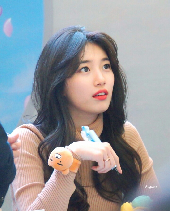 근데 예쁘게 생기진 않았어요 | 인스티즈