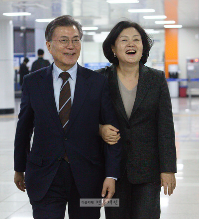 눈에서 꿀떨어지는 이니쑤기 | 인스티즈