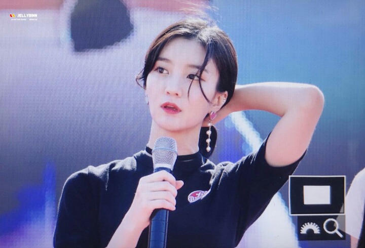 머리 묶은게 낫다vs푼게 낫다(오마이걸 비니) | 인스티즈