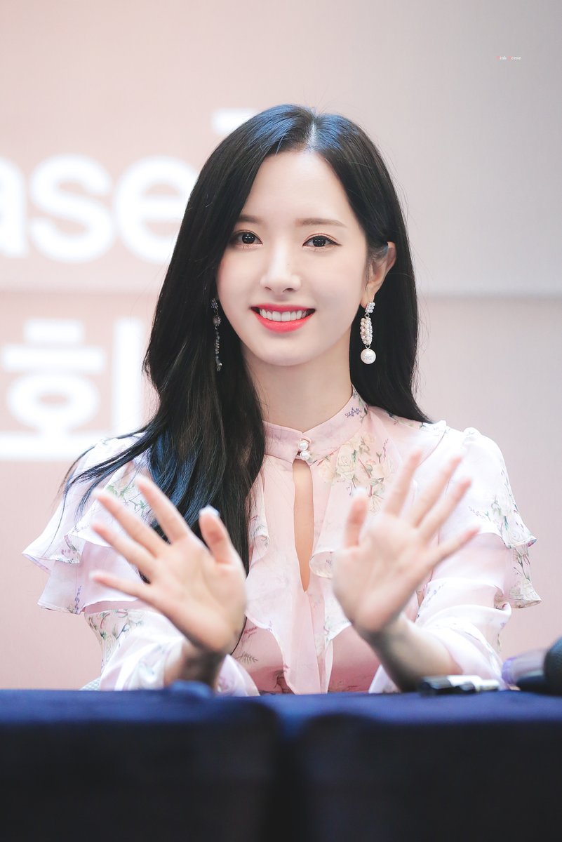 미모 월클 우주소녀 보나.jpg | 인스티즈