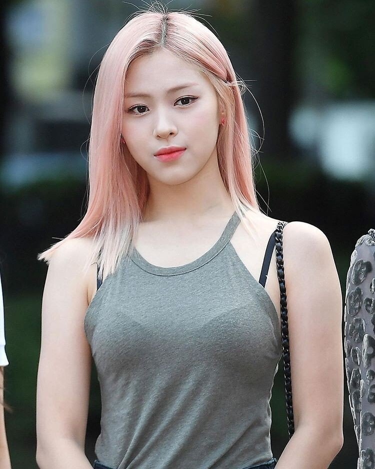 은근 구분이 힘든 두 연예인 | 인스티즈