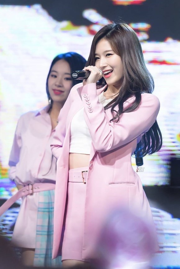 트와이스 사나이 홀리는 사나 | 인스티즈