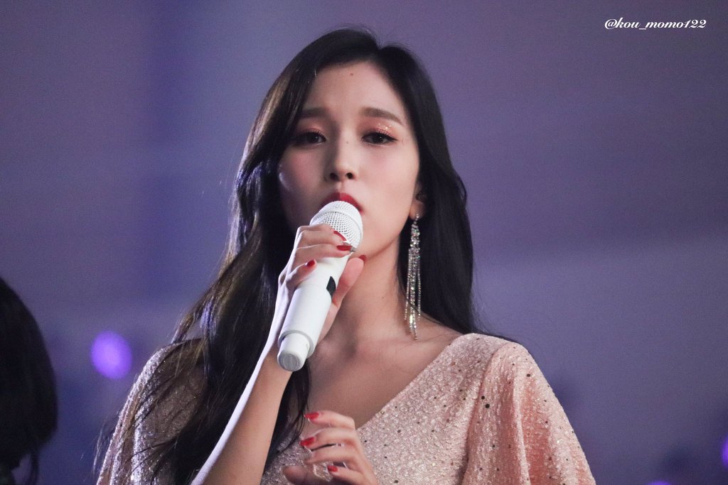 오늘 팬미팅에 모습을 비춘 트와이스 미나의 미모 ㄷㄷㄷ.jpg | 인스티즈
