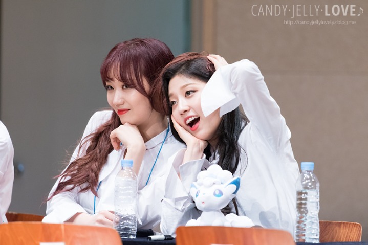 [러블리즈] 월요일 아침 출근길은 항상 막혀서 수정이 | 인스티즈