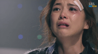 생방송 중에 오열하는 이보영.gif | 인스티즈