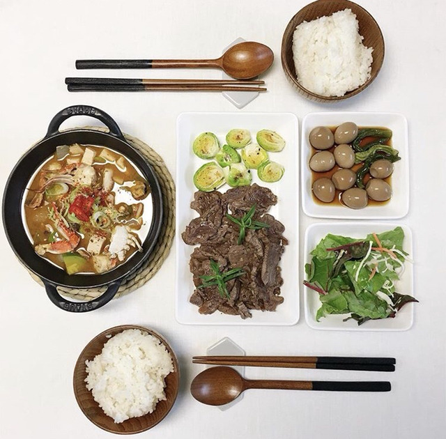 집밥 먹기 위해서라도 칼귀가 할 수 밖에 없는 흔한 아내분의 밥상 | 인스티즈