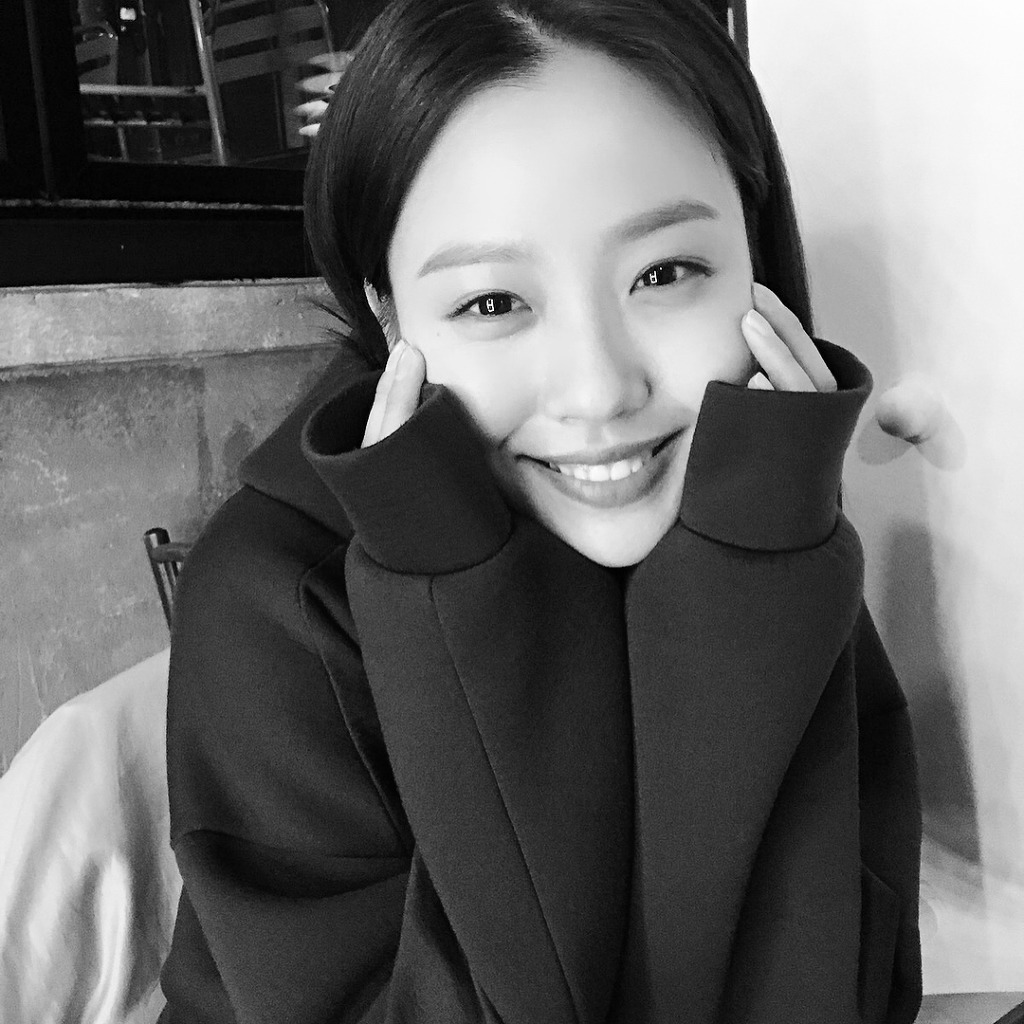 영화 '마녀'의 욕쟁이 아가씨 배우 고민시.jpg | 인스티즈