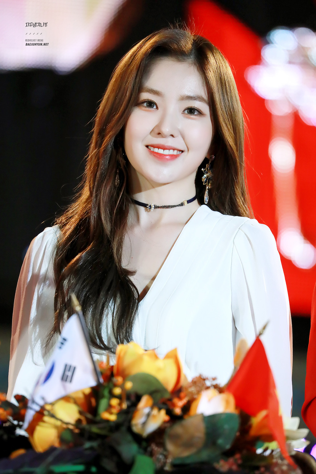 화이트가 잘 어울리는 짱예보스 아이린.gif | 인스티즈